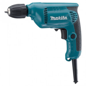 Lehká elektrická vrtačka Makita 450W s rychlosklíčidlem 1