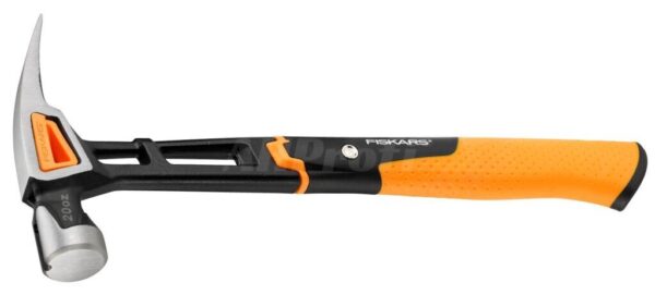 Tesařské kladivo Fiskars L 20oz/13