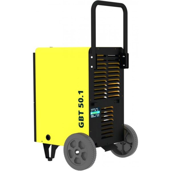 900 W